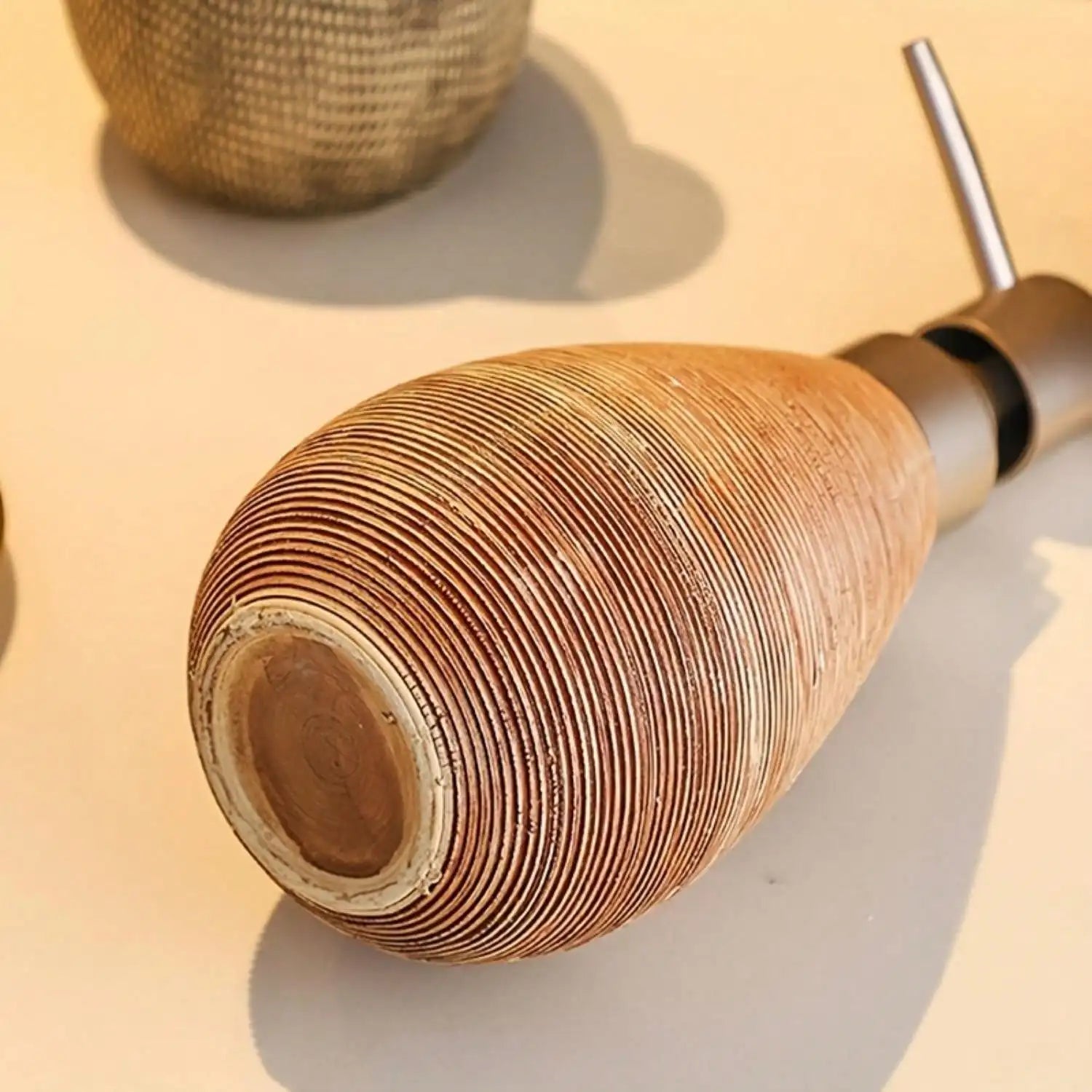 Saboneteira em Cerâmica com Bomba Manual