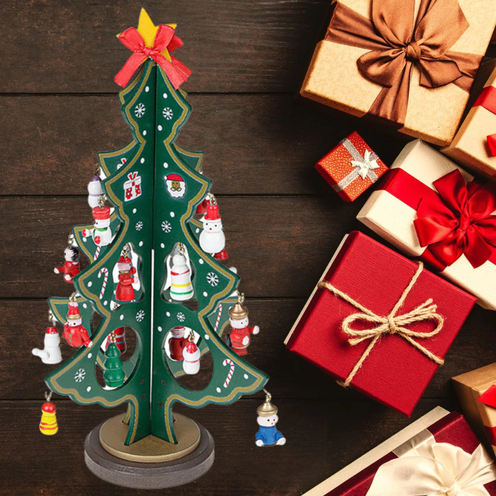 Mini Árvore de Natal Decorativa em Madeira